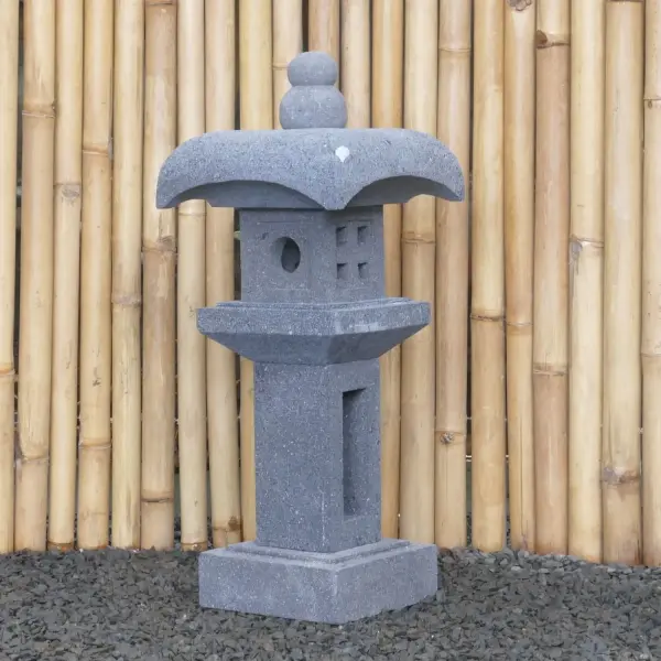 Product image 4 of the product “Japanese style Garden Lantern, made from Andesit Stone. Multipart. 75 cm Height, Roof is 30 cm width. ”
